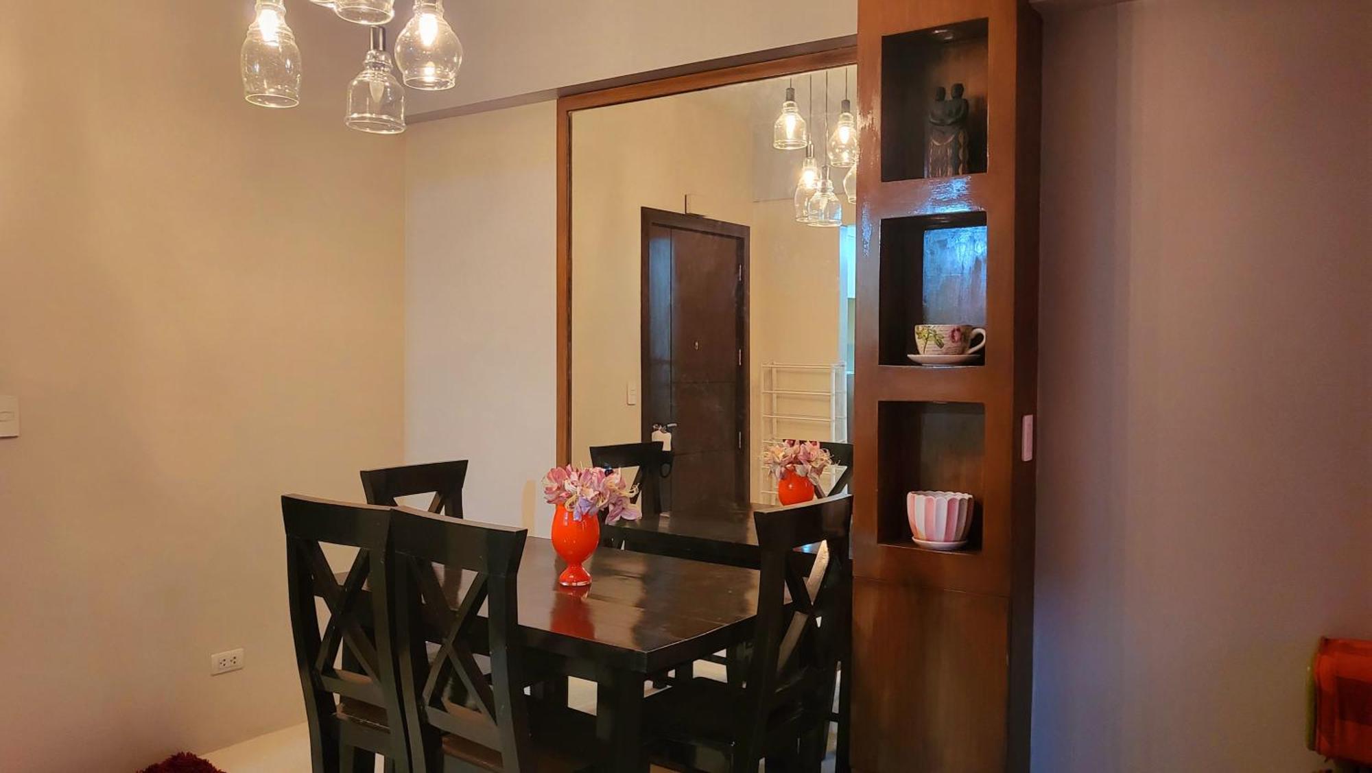 One Palm Tree Villas Condominium - Studio 10O With Balcony - Across Terminal 3 Airport Manila Bagian luar foto